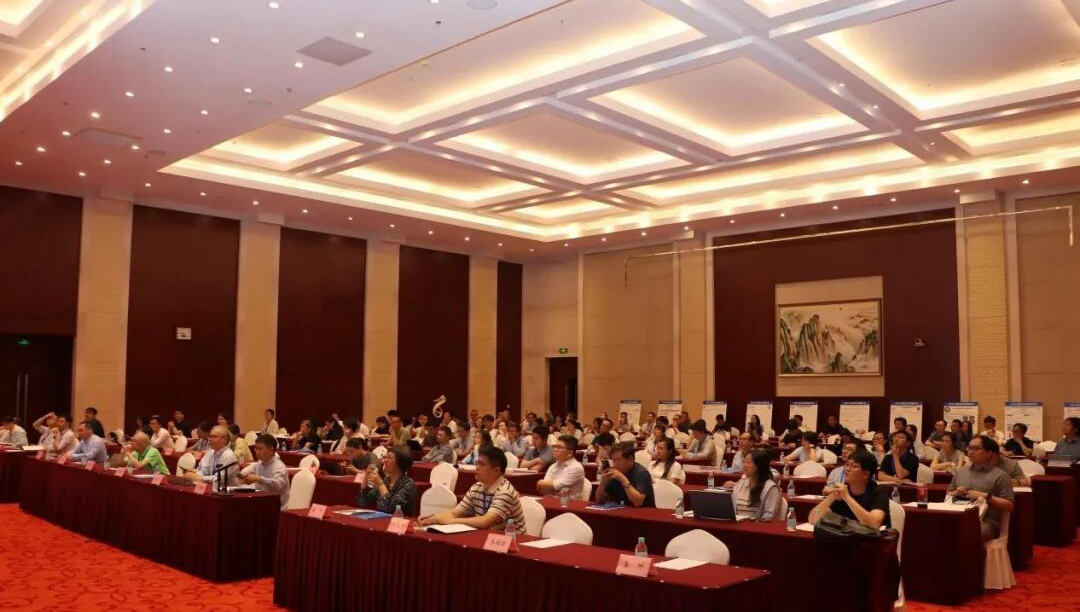 CAN400系列核磁共振谱仪全新升级，国仪量子亮相北京波谱年会